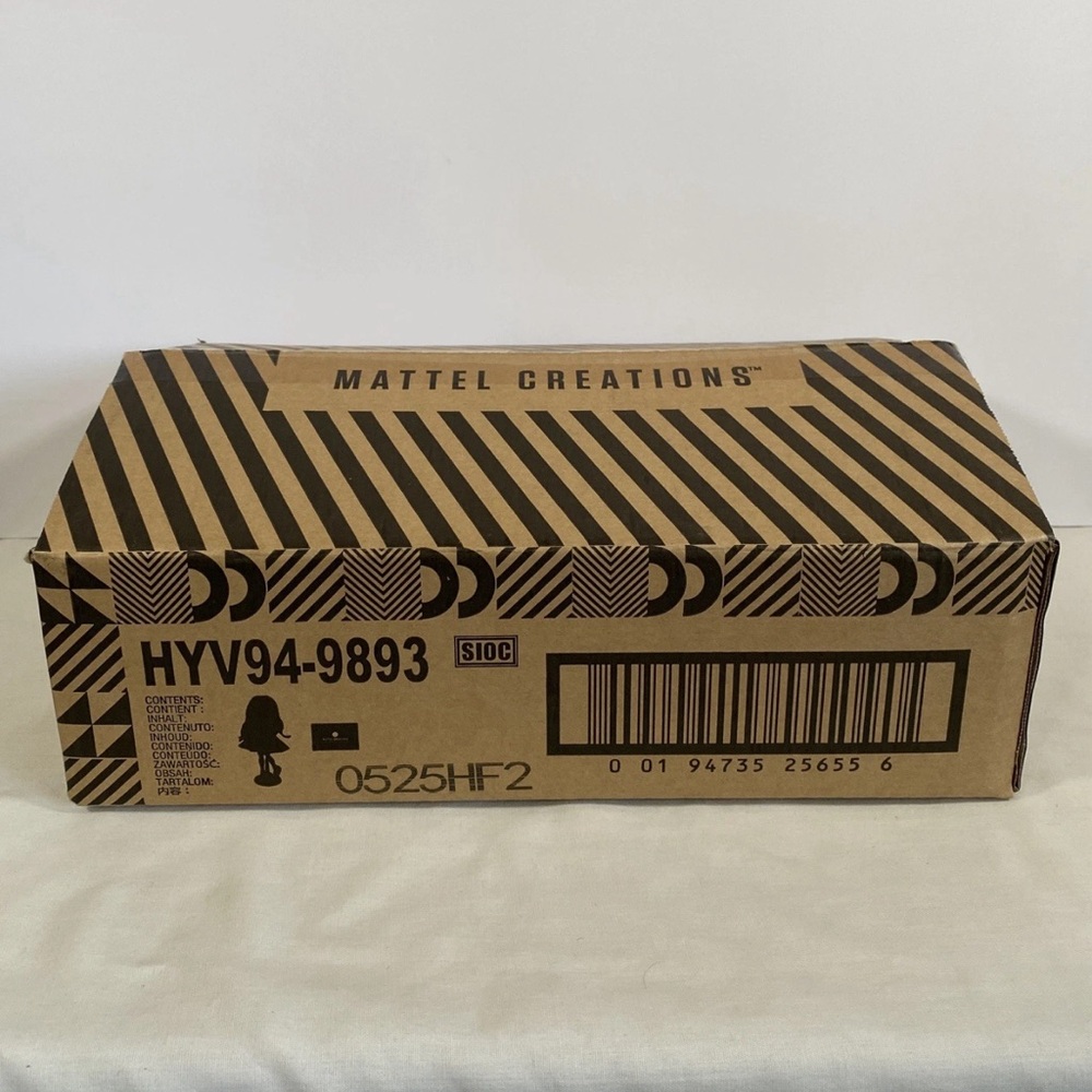 Meghan LA Skullector Doll with Blonde Hair and Striped Bow - Picture 3 of 3